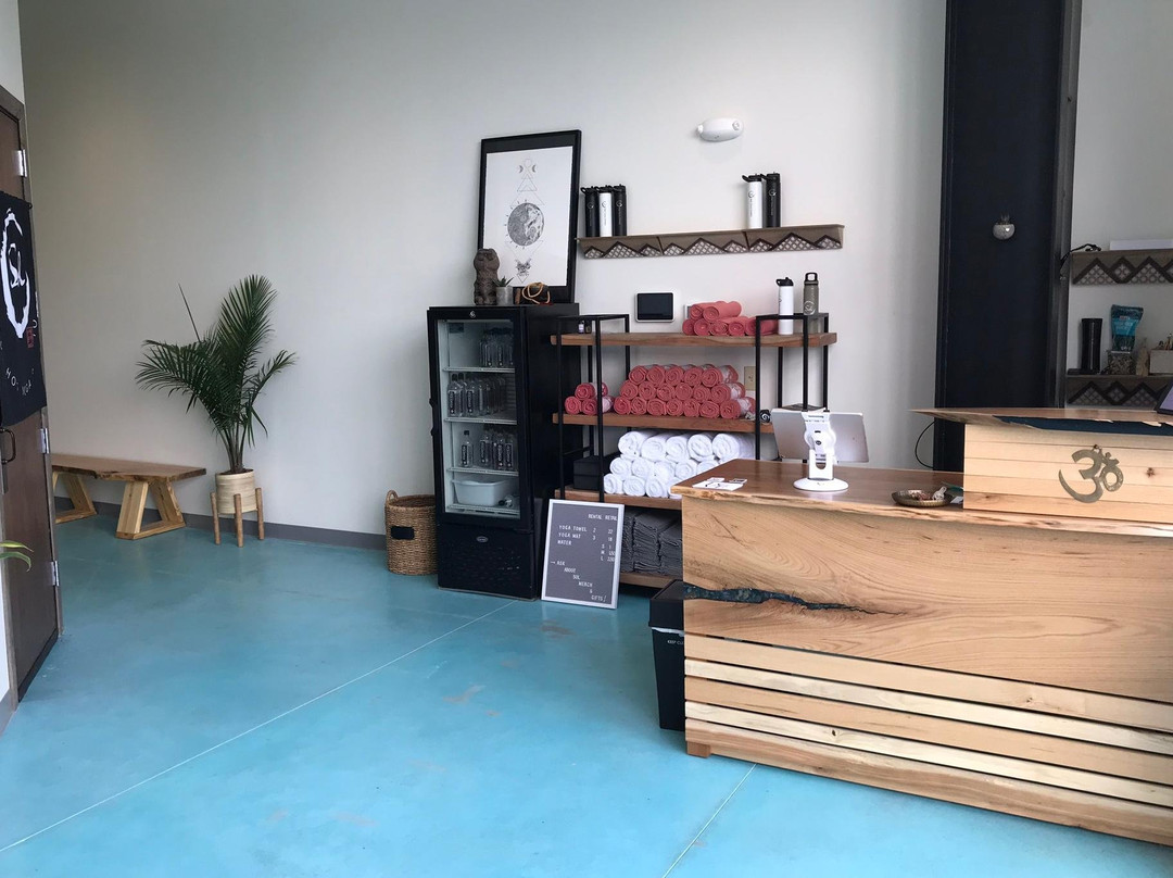 Sol Hot Yoga Studio-卡梅尔必去景点