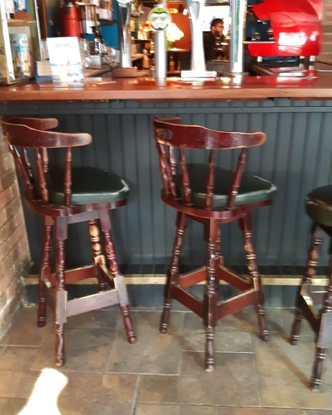 Montgomery's Whiskey Bar-Mullingar必去景点