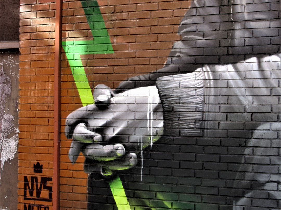 Fresque "Ange"-赛尔齐—蓬多瓦兹必去景点