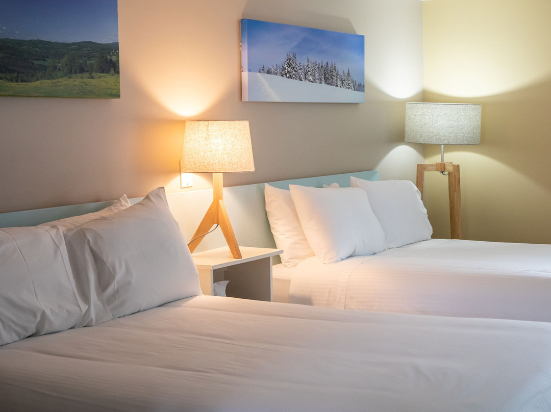 Clear River Inn主图