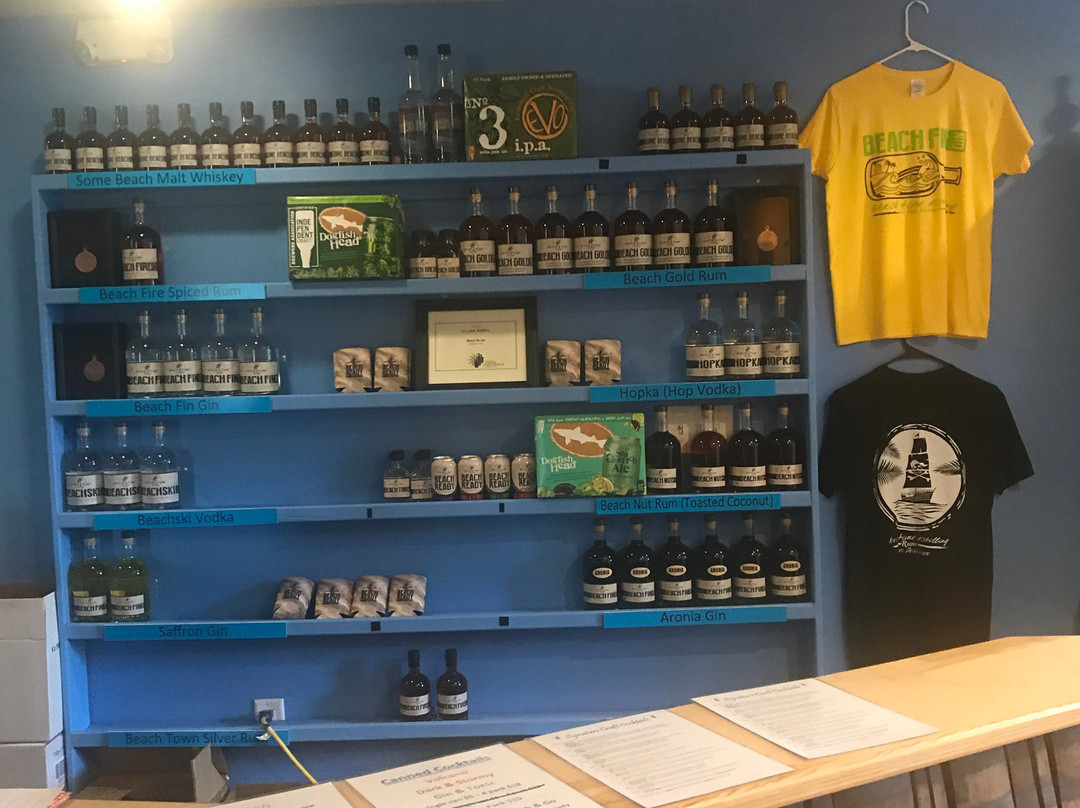 Beach Time Distilling-刘易斯必去景点