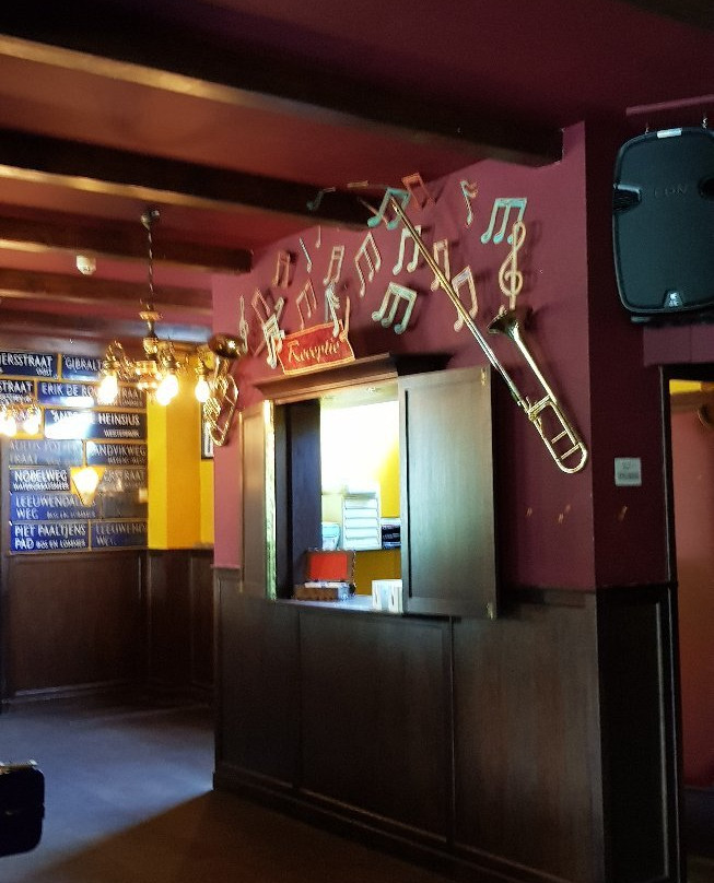 Hotel De Keizerskroon主图