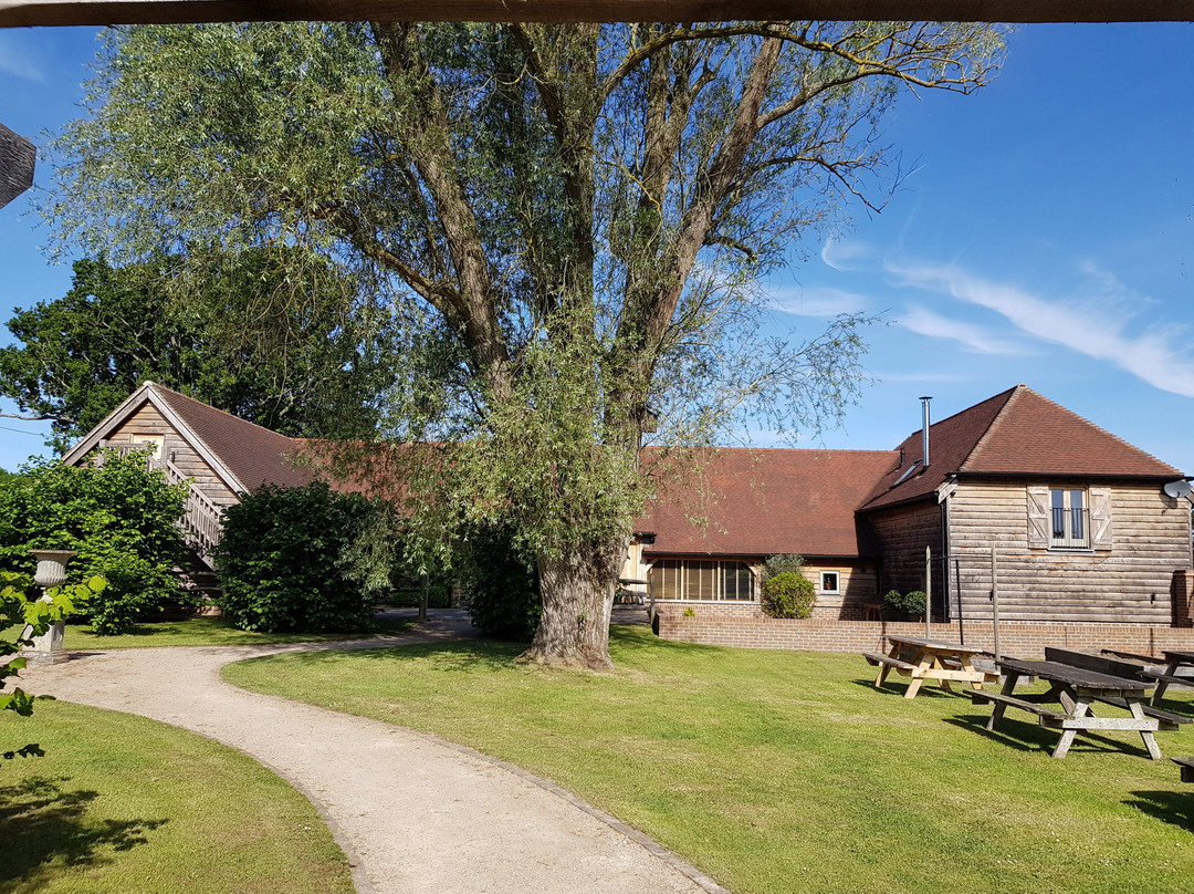 The Three Chimneys主图