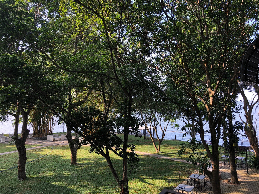Thotupola Lakeside Resort主图