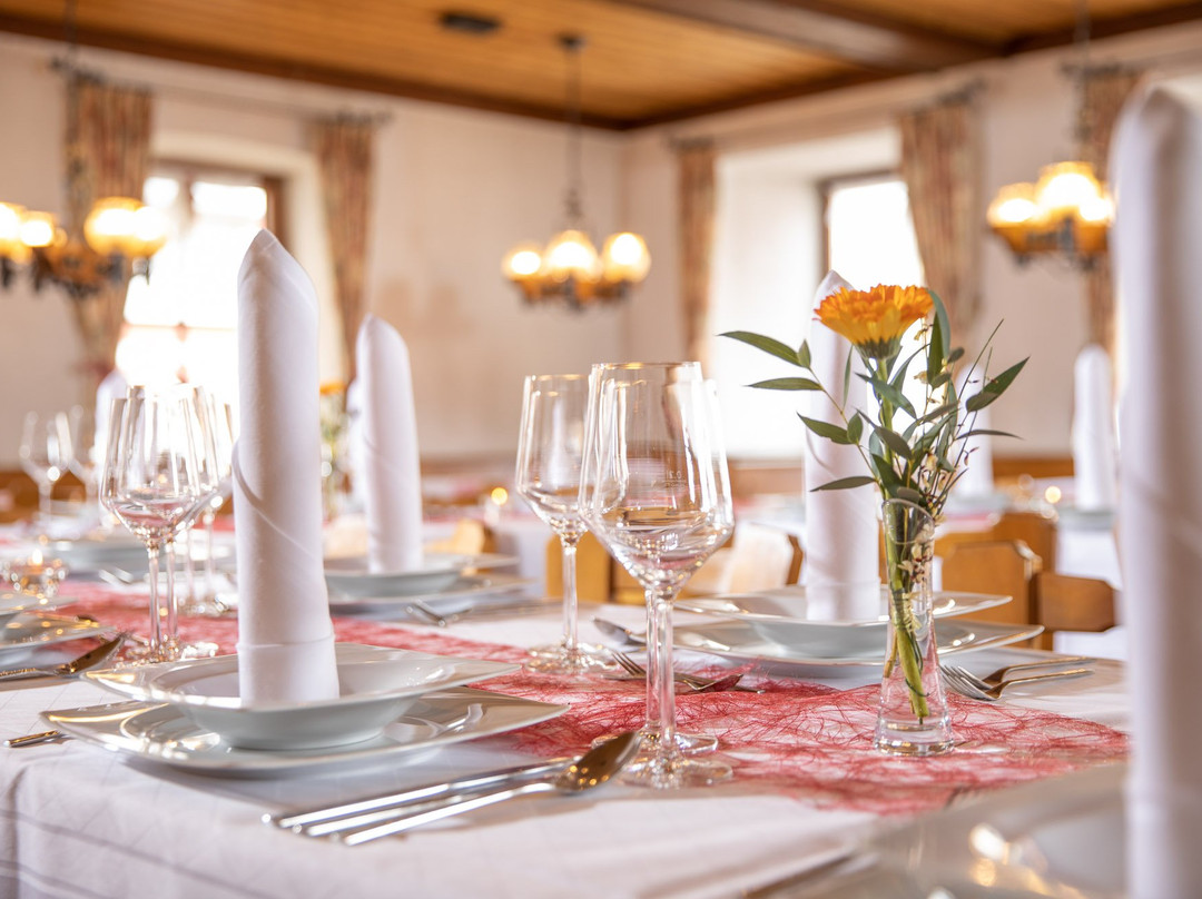 Hotel Gasthof Zum Straussen主图