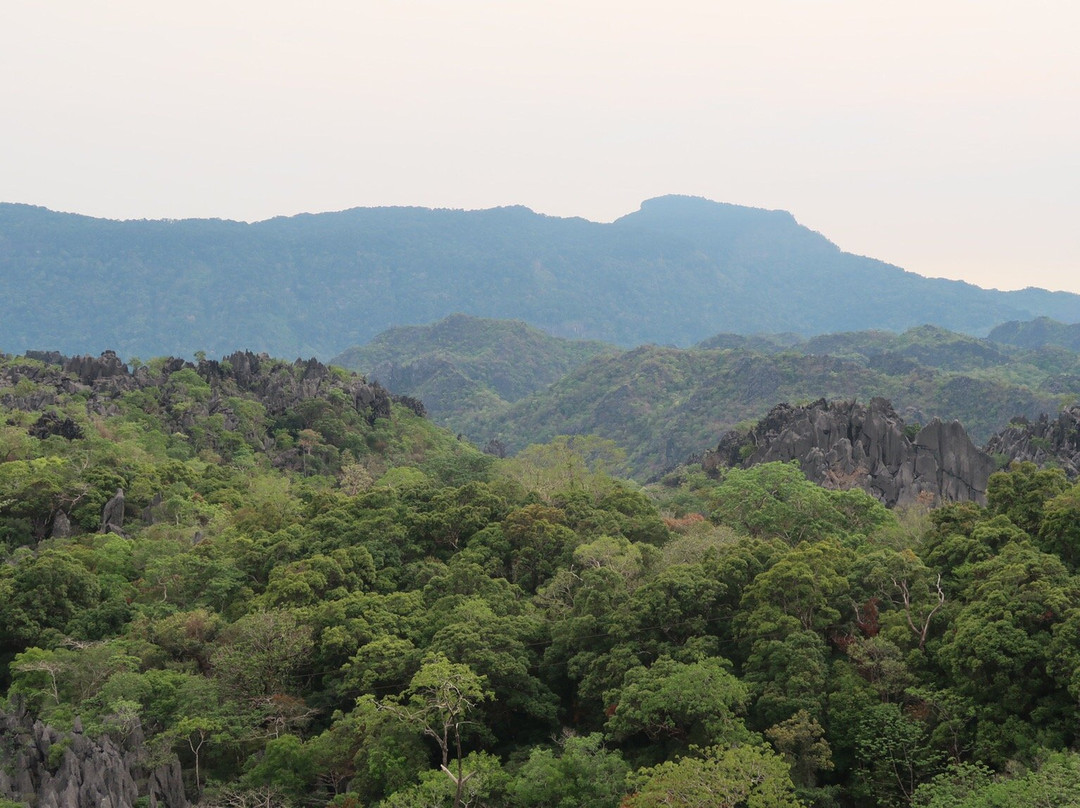 Limestone Forest (Hin Boun) Viewpoint景点图片