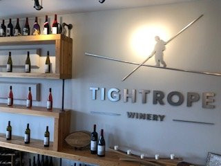 Tightrope Winery-彭蒂克顿必去景点