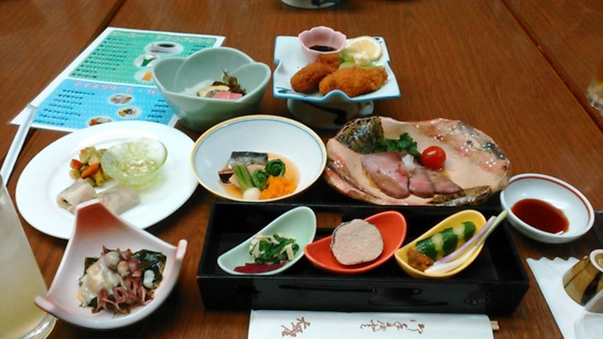 加茂市餐馆和美食-Osakaya