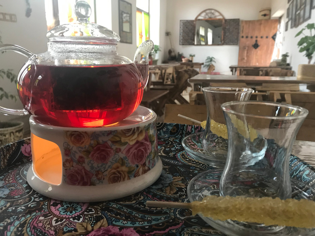 赞詹餐馆和美食-Toranj Banoo Cafe