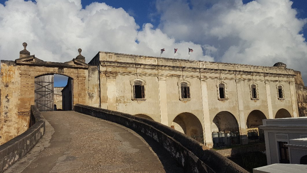 Castillo de San Cristobal景点图片
