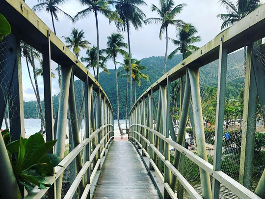 ABx Transfer Service-西班牙港必去景点