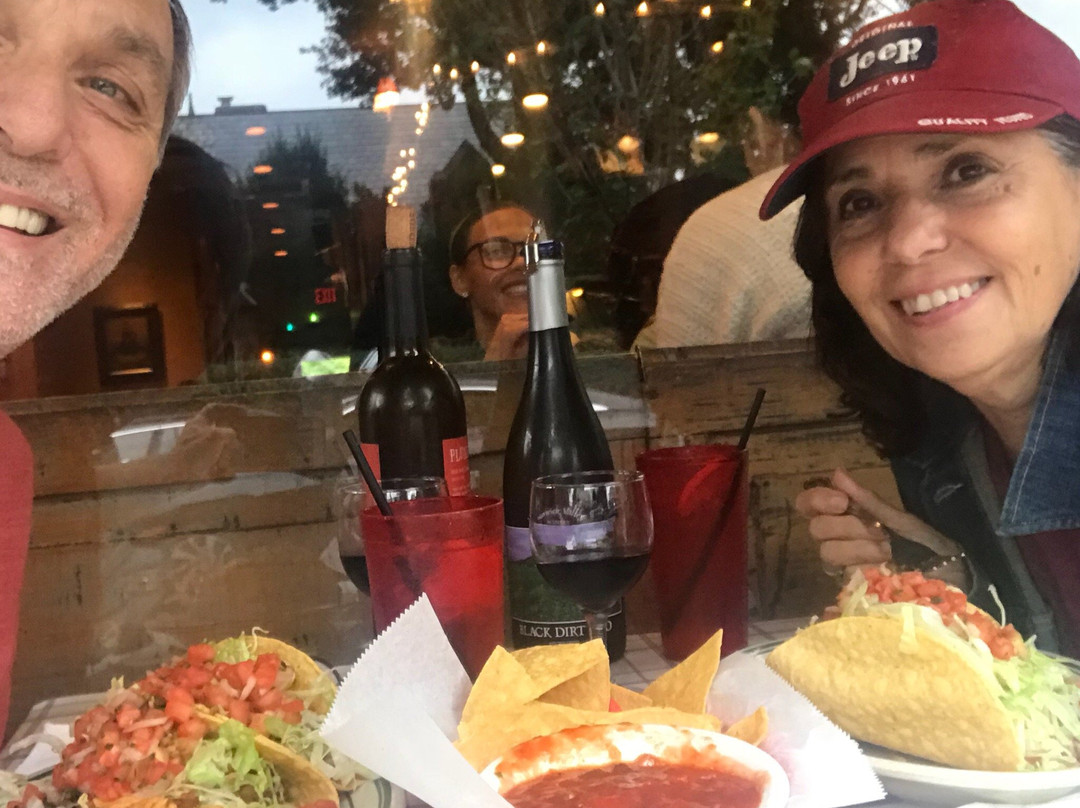 Tinga Fresh Mexican & BBQ