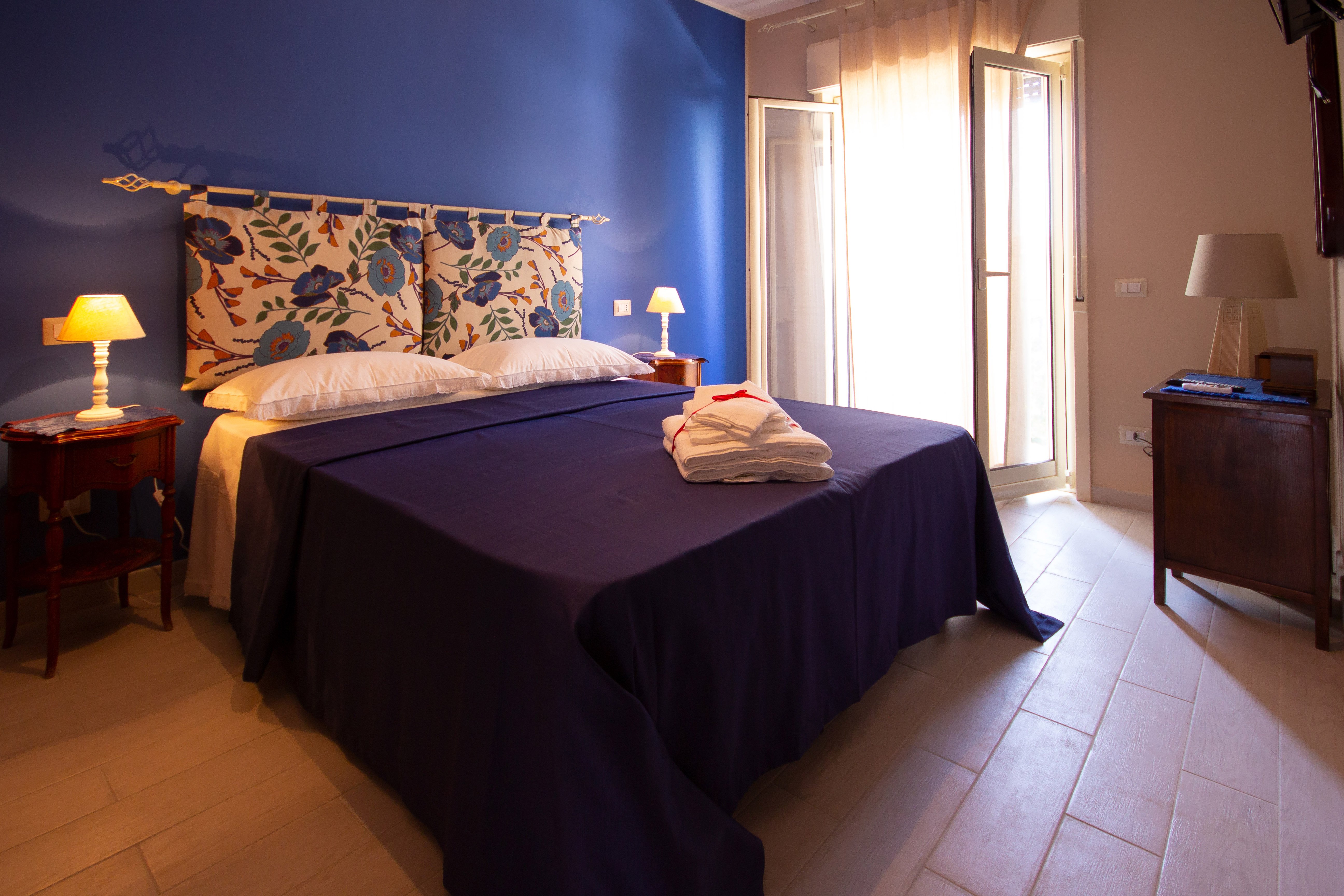 B&B La Camelia - CIN IT083105C1XSLDNXXL-官方