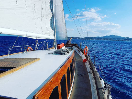 Vikings Sailing Tours-罗德城必去景点