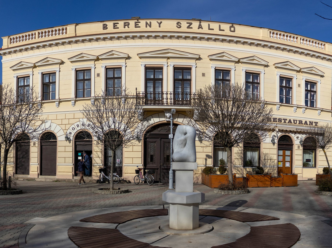 Berény Étterem És Szálloda