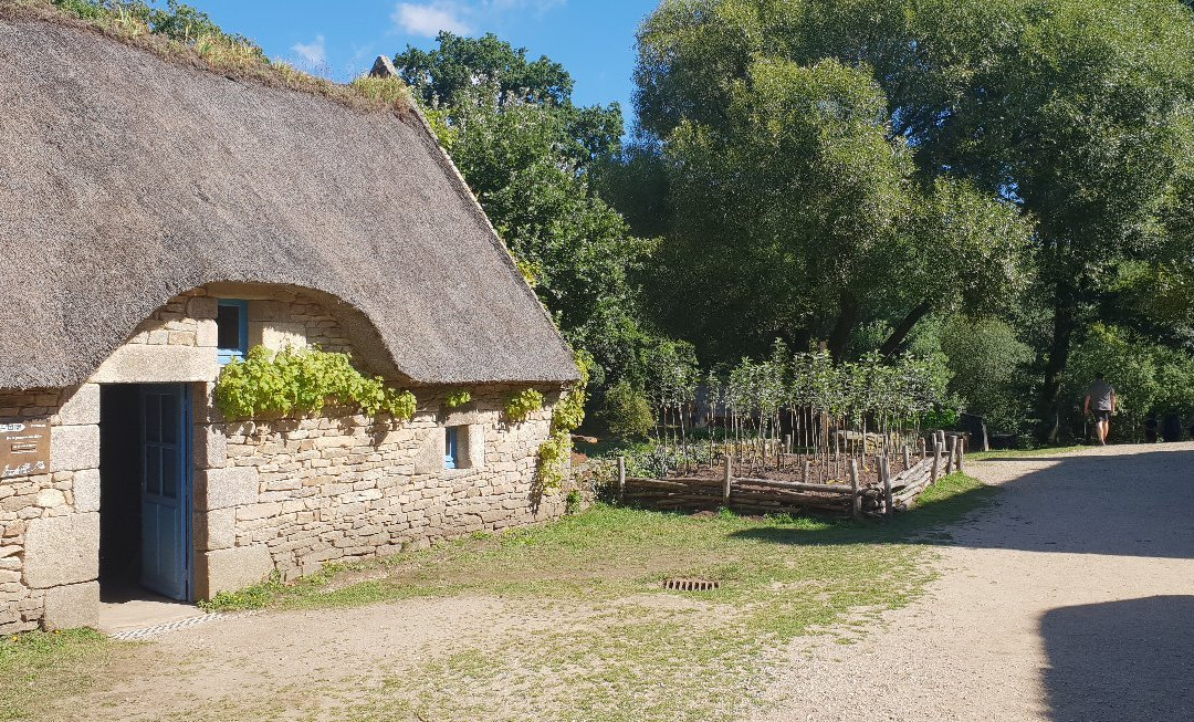 Village de Poul-Fetan景点图片