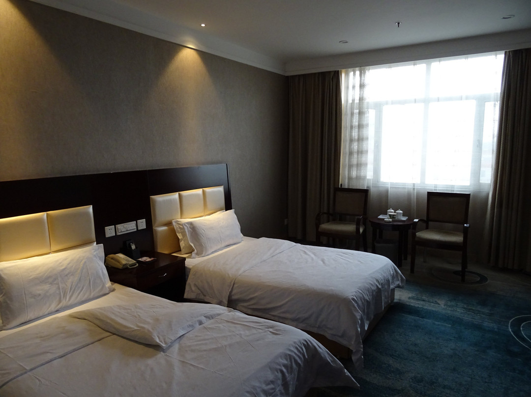 丽都大酒店主图