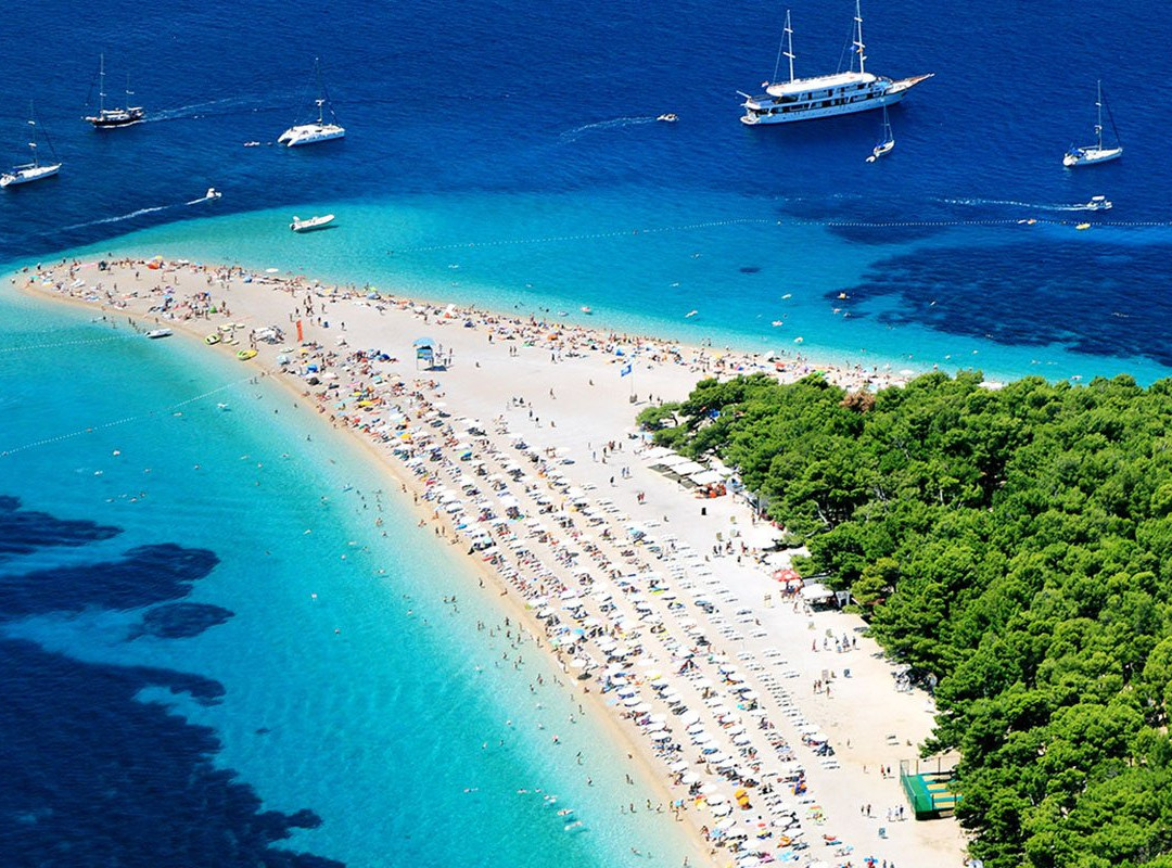 Island Brac Tour景点图片