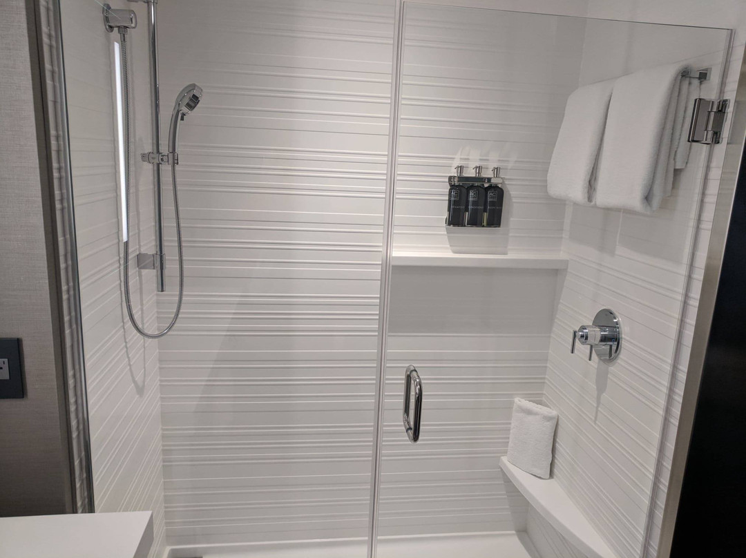 AC Hotel Worcester主图