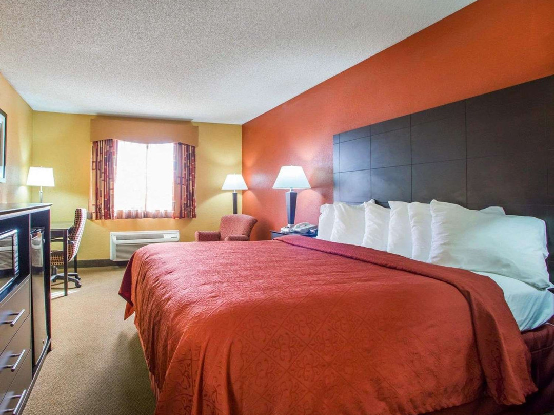 Quality Inn & Suites主图