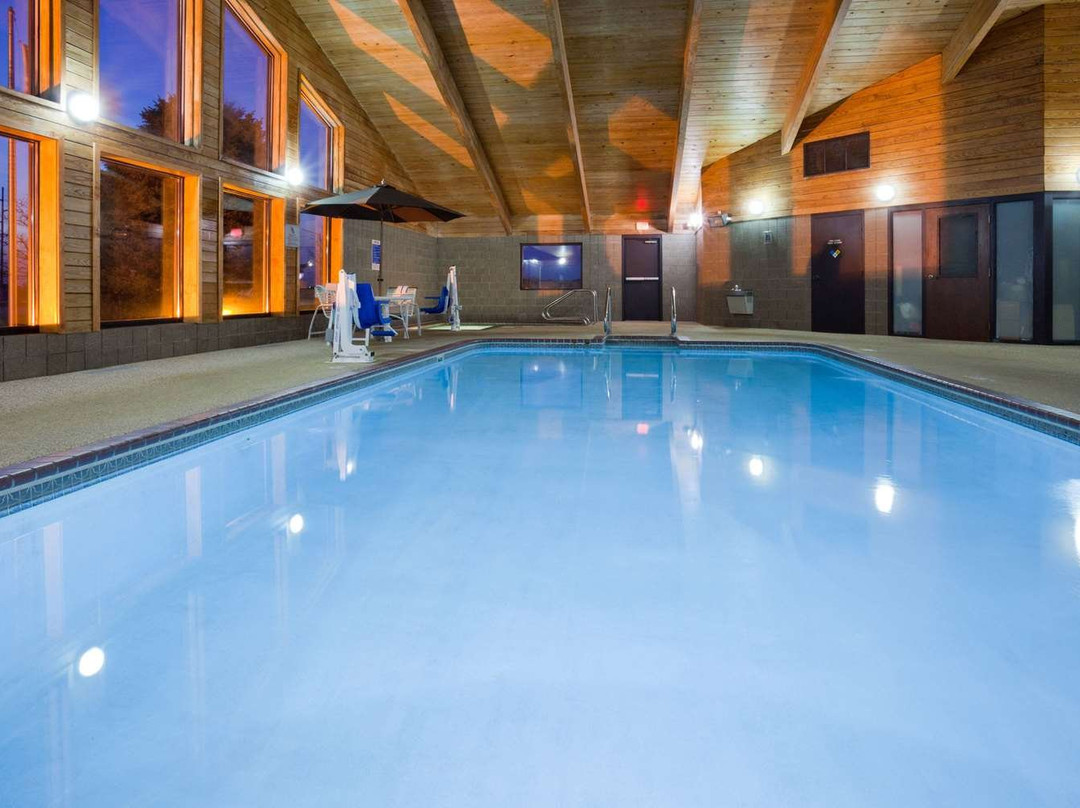 AmericInn by Wyndham Spencer主图