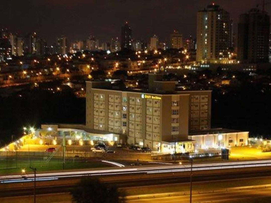 Quality Hotel Jundiai主图