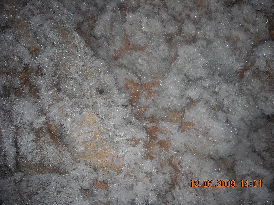 Cave Pasechnaya-Birakan必去景点