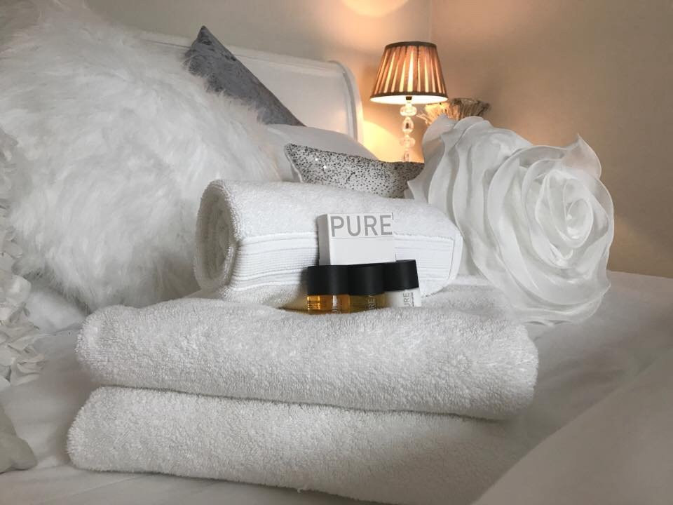 蓝钥匙酒店主图