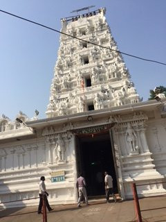 Tadbund Sri Veeranjaneya Swamy Temple-双子城必去景点
