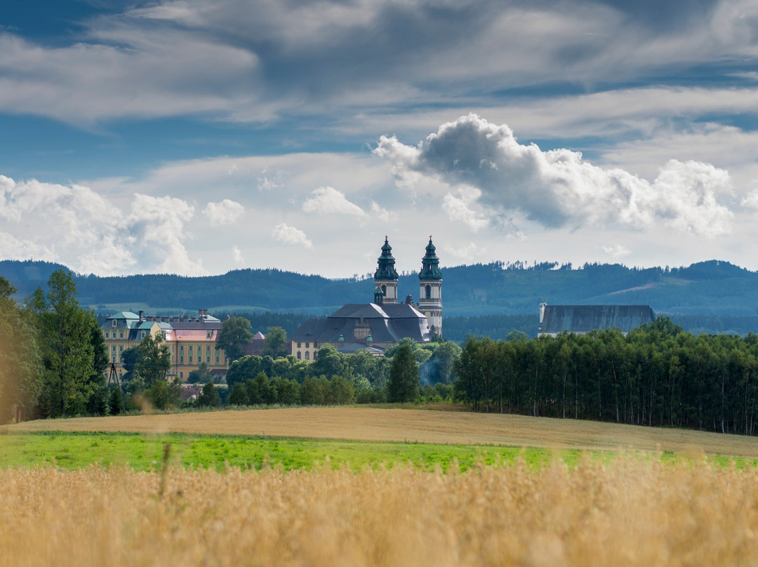 Krzeszów Abbey景点图片