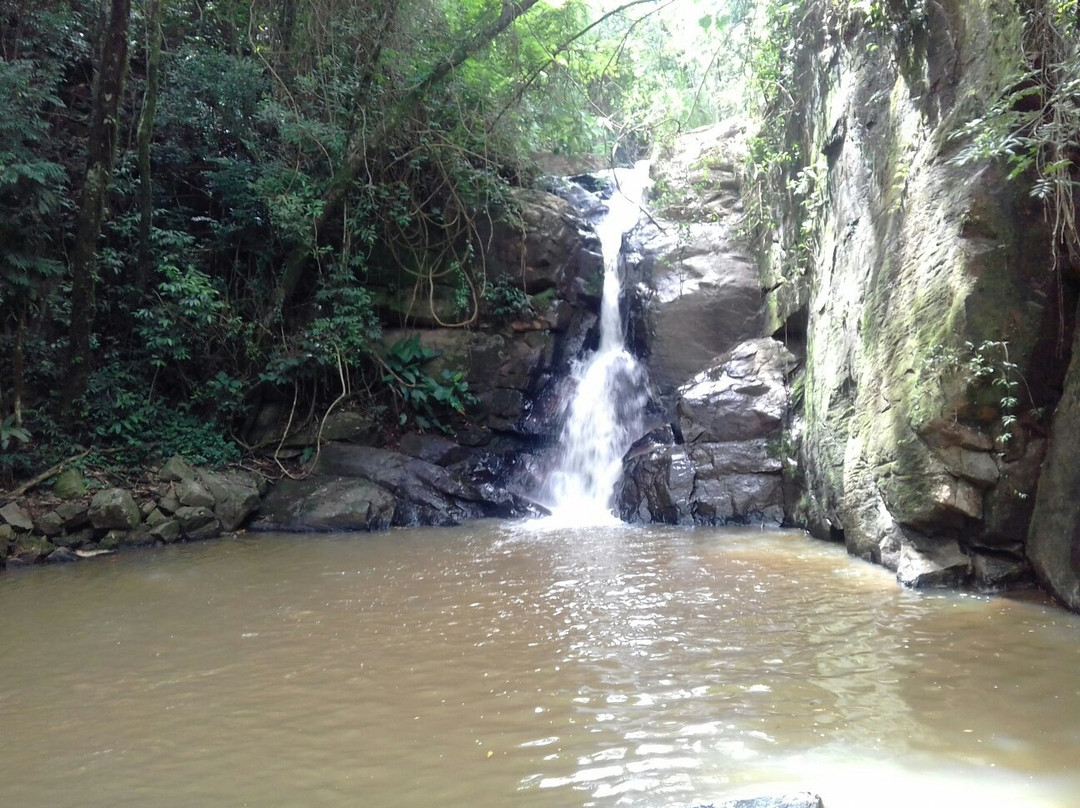 Bueno Brandao旅游景点-Cachoeiras Sertaozinho
