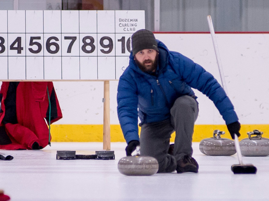 Haynes Pavilion and Ressler Motors Ice Rink-博兹曼必去景点