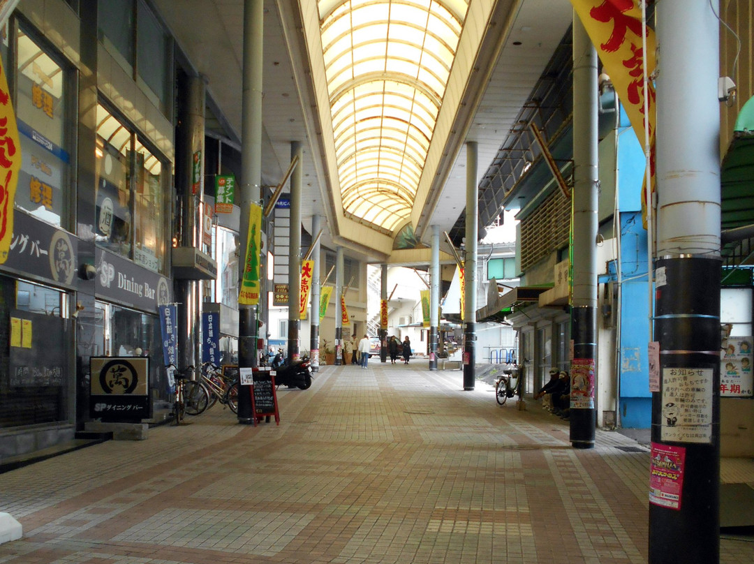 Sunrise Hana Shopping Street景点图片