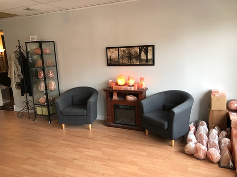 The Centerville Salt Room Halotherapy & Massage-Centerville必去景点