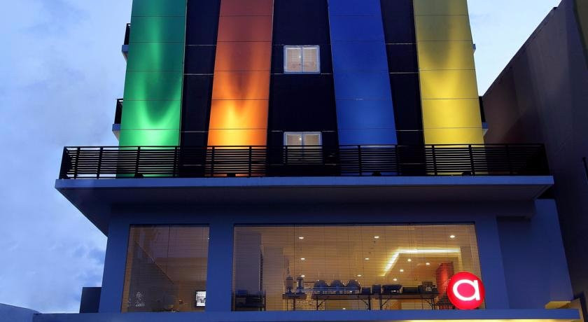 帕纳库康地区爱玛瑞丝酒店主图