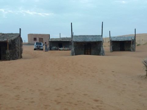 Nomadic Desert Camp主图