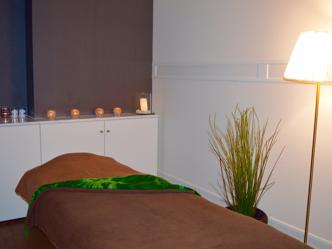 Elana Jade-Azabujuban必去景点