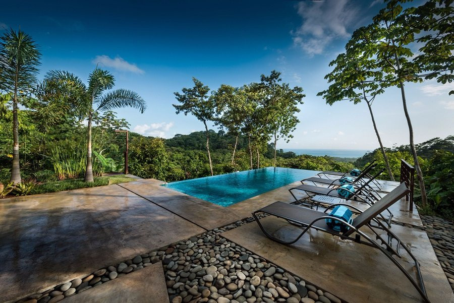 Paradise Breezes