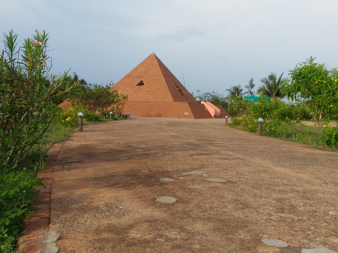 Sri Karaneswara Nataraja Temple景点图片