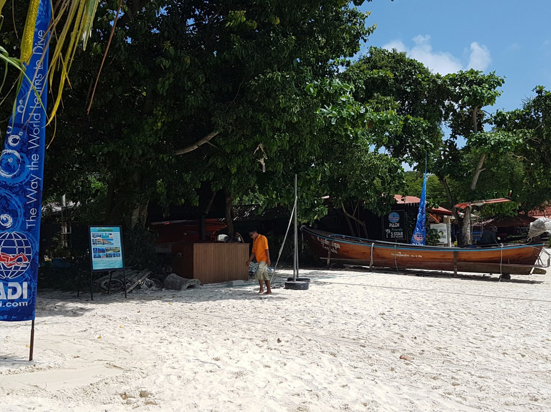 Zeavola Dive & Activities Center-大皮皮岛必去景点