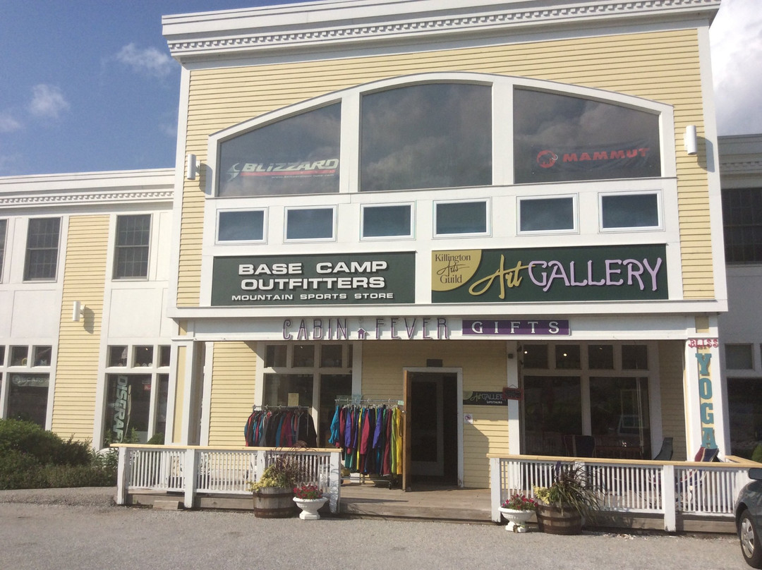 Base Camp Outfitters-基灵顿必去景点