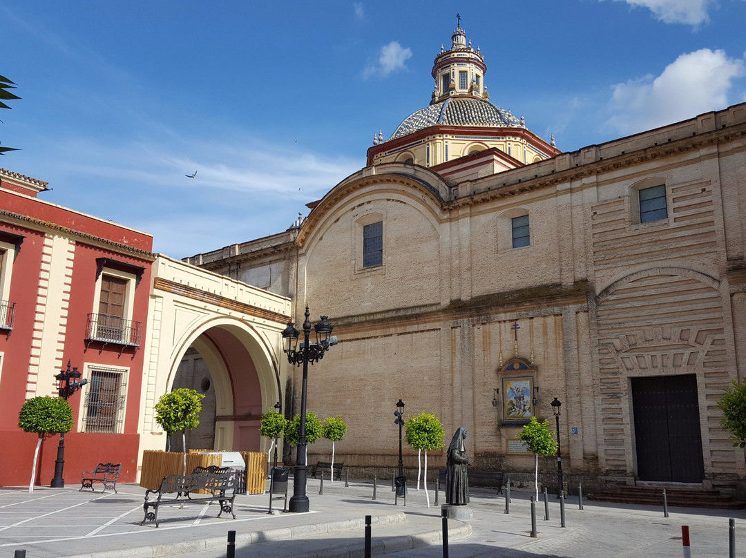 Almensilla旅游景点-Iglesia Nuestra Sra. de Consolacion