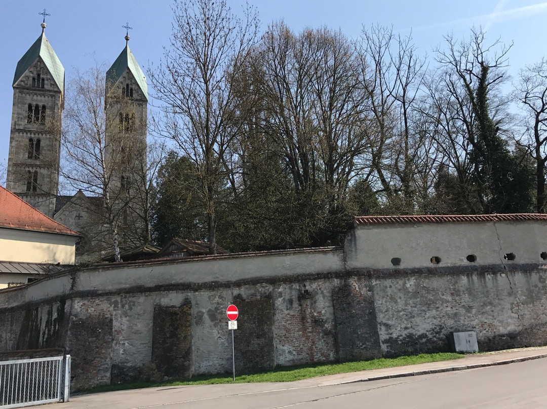 Kirche St.Peter-Straubing必去景点