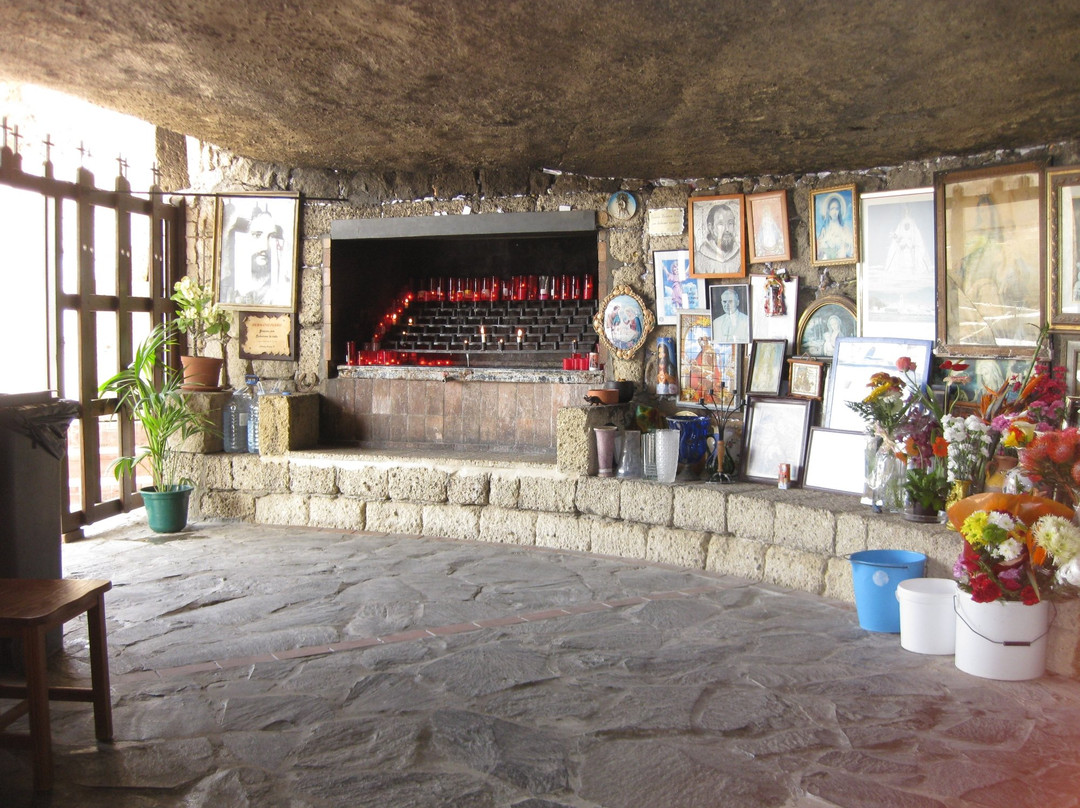 Cave of Santo Hermano Pedro景点图片