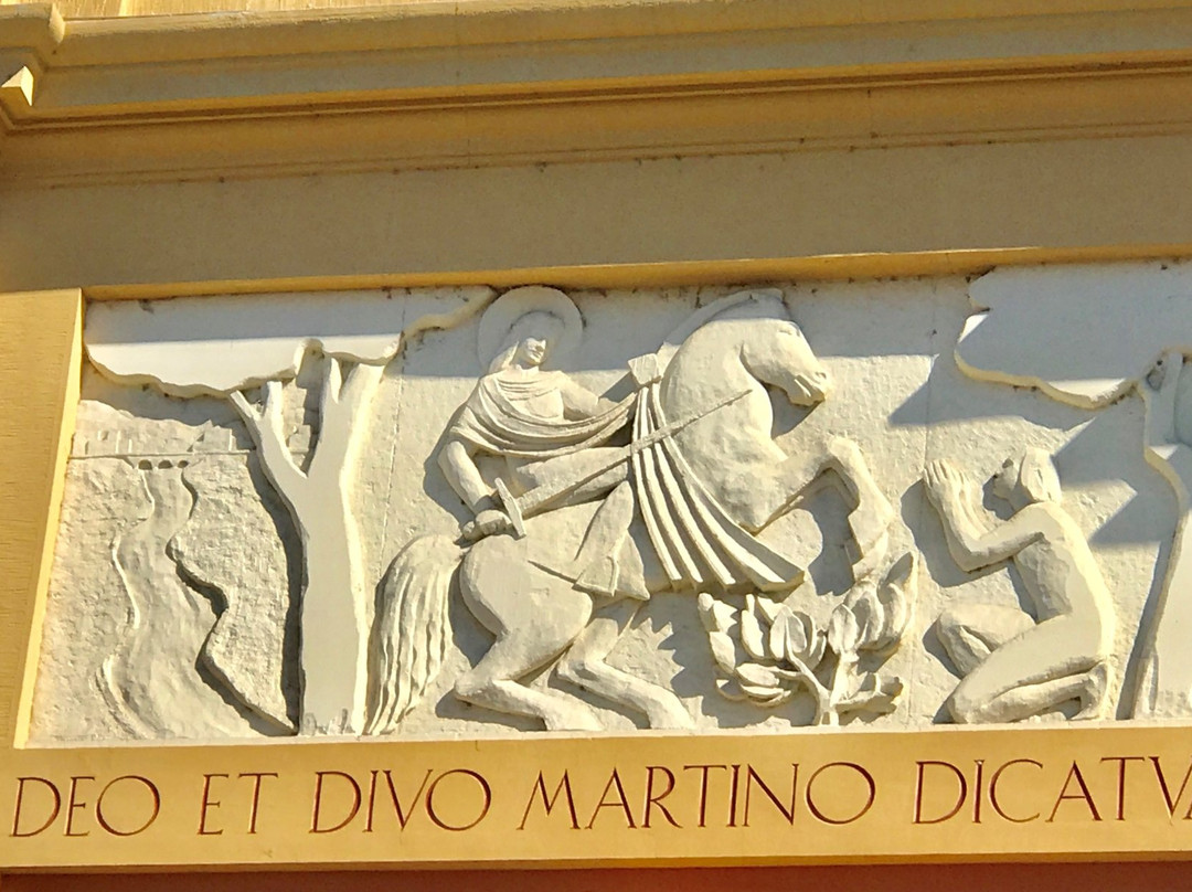 Chiesa Parrocchiale di S. Martino-雷诺河畔卡萨莱基奥必去景点