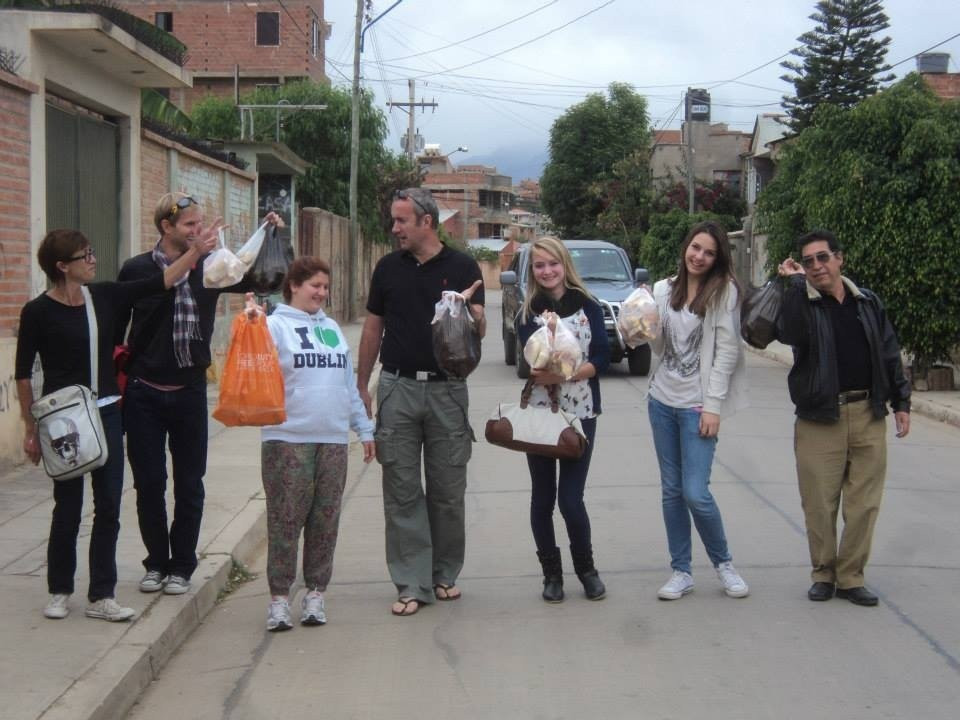 Escuela Carmen Vega-科恰班巴必去景点