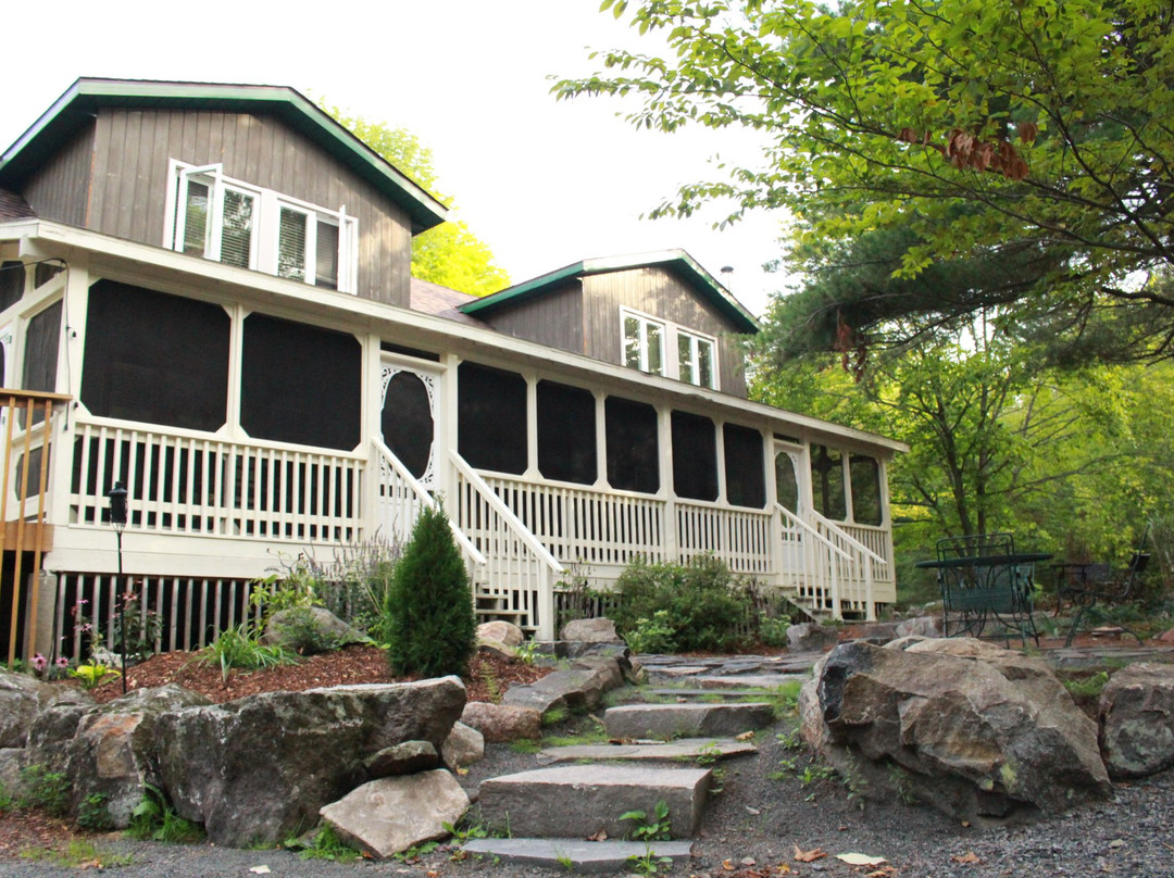 Aisling Lakehouse