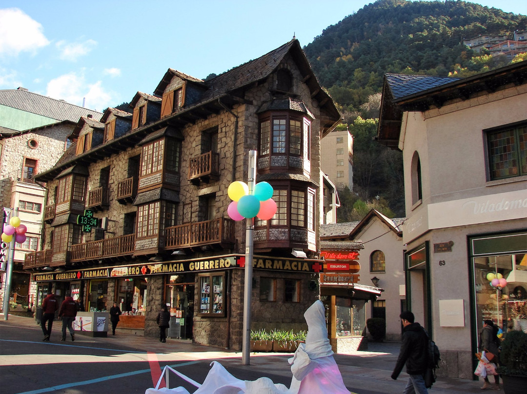 Casa Lacruz-莱斯埃斯卡迪斯必去景点