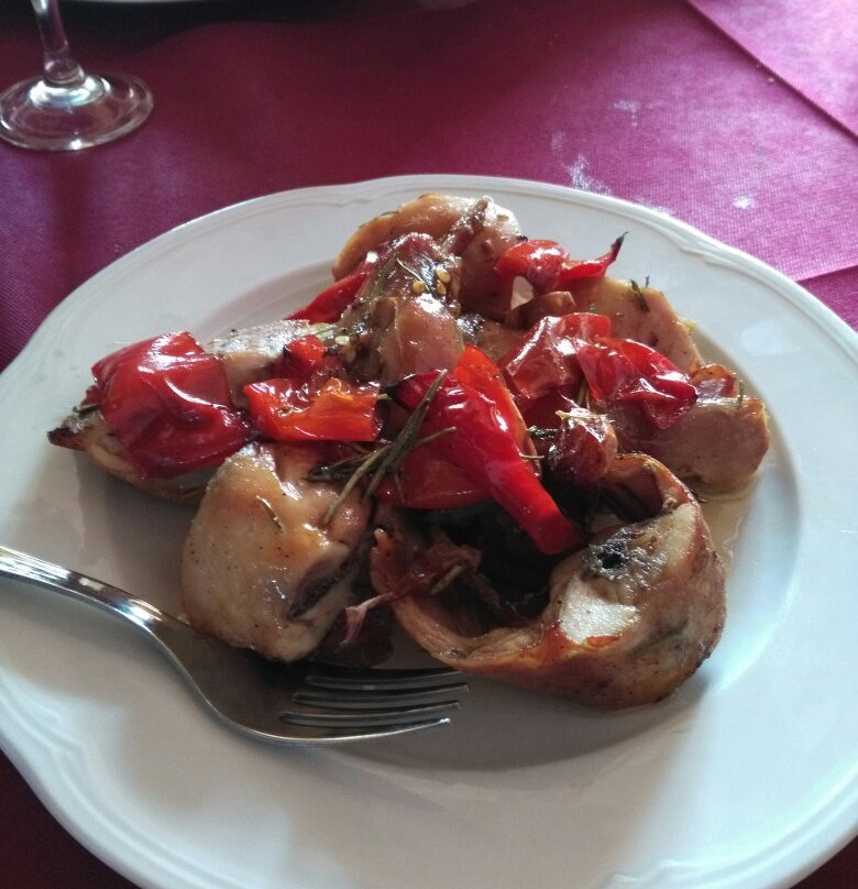 Sassoferrato餐馆和美食-La Collina Da Biducci