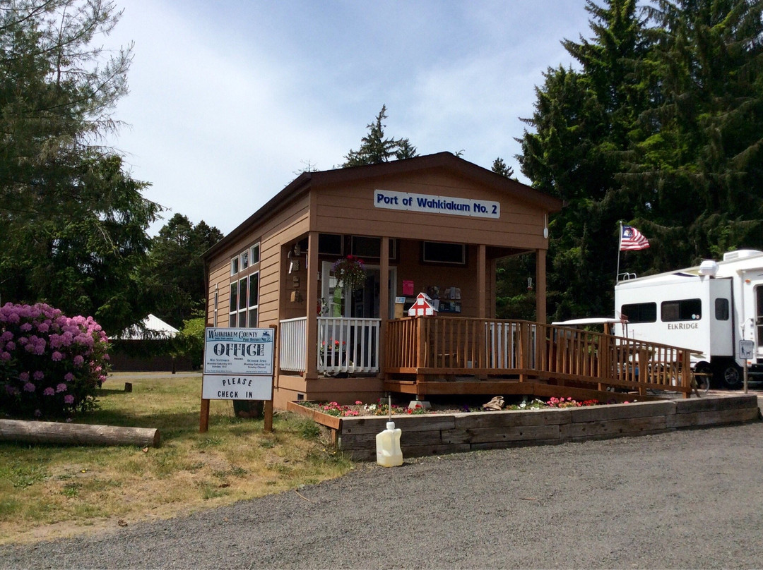 Skamokawa Vista  RV Park & Campground